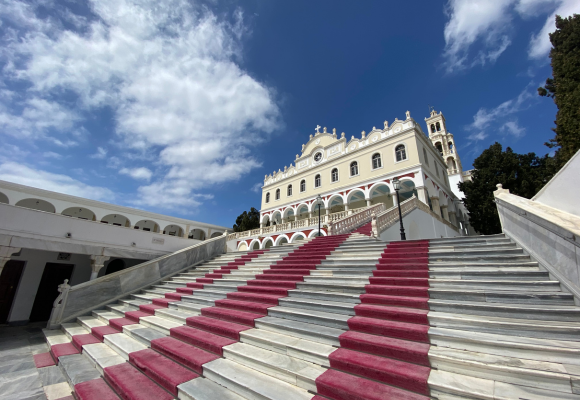 Εορτή του Αγίου Πνεύματος σε Άνδρο και Τήνο